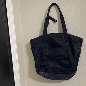 Lululemon bag